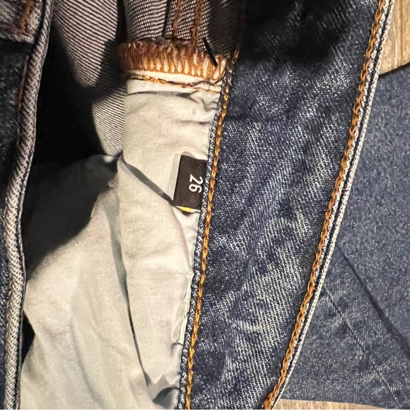 Imogene + Willie Slim Taylor Jeans - Picture 7 of 7